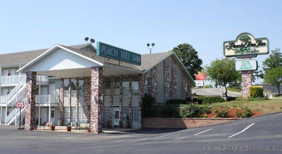 Peach Tree Inn ブランソン エクステリア 写真